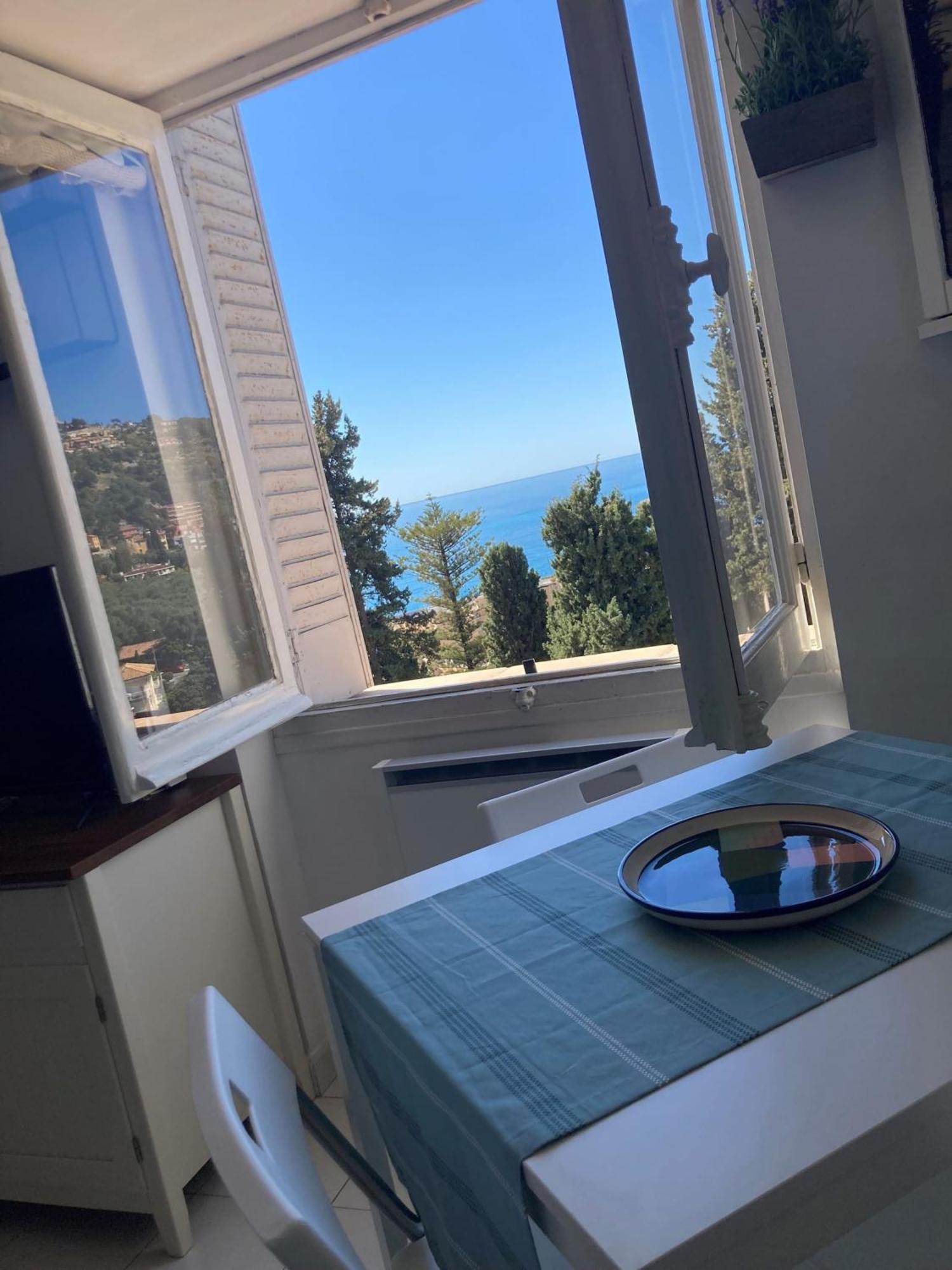 'La Villa Hygie' Cozy Appartement, Vue Mer Menton Buitenkant foto